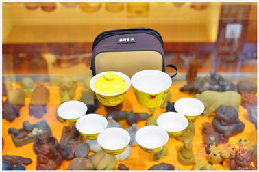 الأرجواني كلاي ييشينغ إبريق الشاي مجموعة مع 6 أكواب شخصية استخدام المنزلي اللون الأصفر