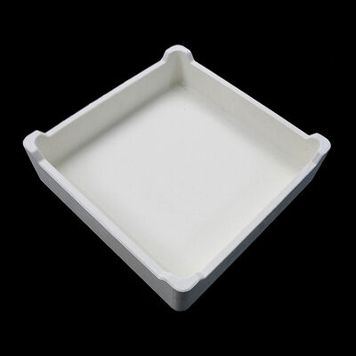 بوتقة حرارية مقاومة لدرجات الحرارة العالية تتكون من الكورديريت-موليت ومقاومة عالية للرطوبة ومثالية للأفران الصناعية