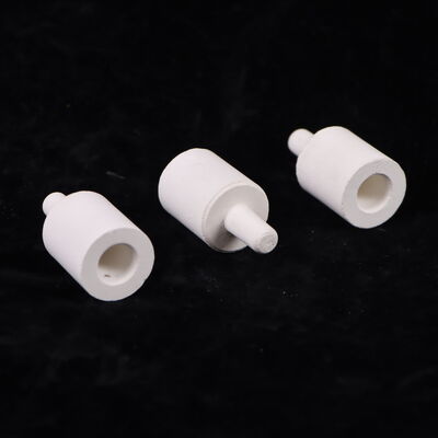 ثابت العزل من 6 إلى 7 مادة سيراميك موليت متقدمة توفر مقاومة عالية للصدمات الحرارية والقوة الميكانيكية للصناعات