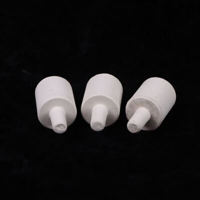 ثابت العزل من 6 إلى 7 مادة سيراميك موليت متقدمة توفر مقاومة عالية للصدمات الحرارية والقوة الميكانيكية للصناعات