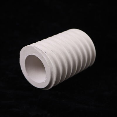 السيراميك المتعدد درجة الحرارة العالية السيراميك المتعدد الأبيض إلى البني الخفيف مثالية للتطبيقات الصناعية عالية درجة الحرارة