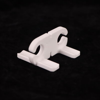 مقاومة العزل أكبر من 1012 أوم-سم سيراميك الألومينا سيراميك أكسيد الألومنيوم مادة للتطبيقات الكهربائية